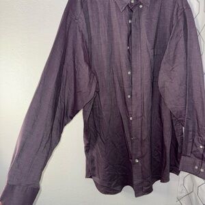 Roundtree & Yorke Men's Dark Purple Button-Down Shirt